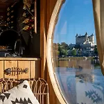 Botel Le Martin Pecheur Luxurious Boat Saumur