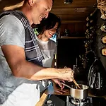 Le Martin Pecheur Luxurious Boat Botel Saumur