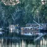 Le Martin Pecheur Luxurious Boat * Saumur