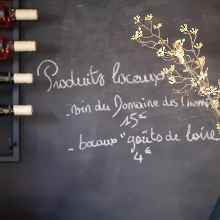 Le Martin Pecheur Luxurious Boat بوتيل *