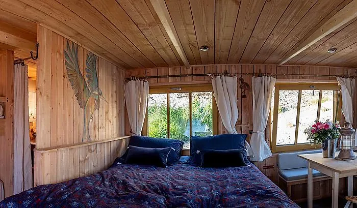 Le Martin Pêcheur Luxurious Boat Saumur