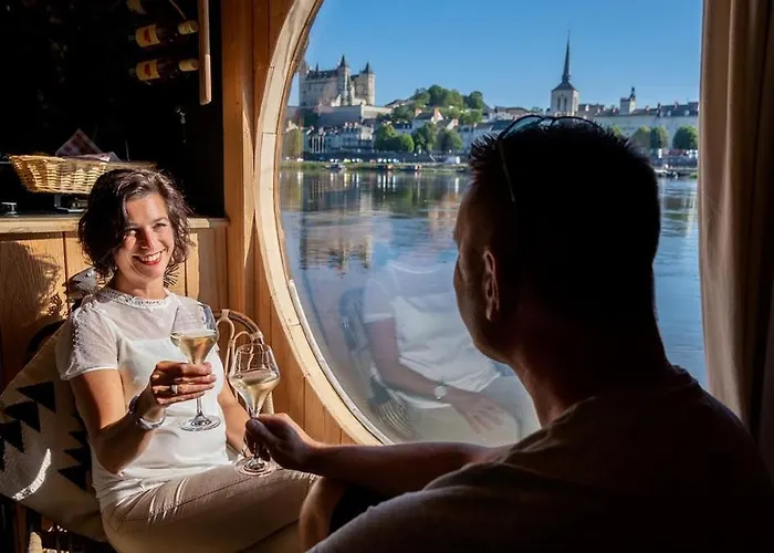 Le Martin Pêcheur Luxurious Boat *